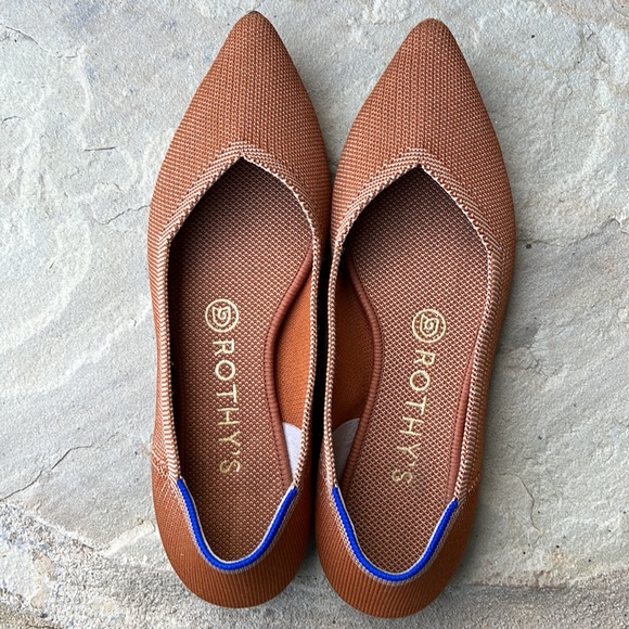Rothy's Shoes - 🍁🍂Retired Rothy’s Fawn Pointed Toe Flats🍁🍂